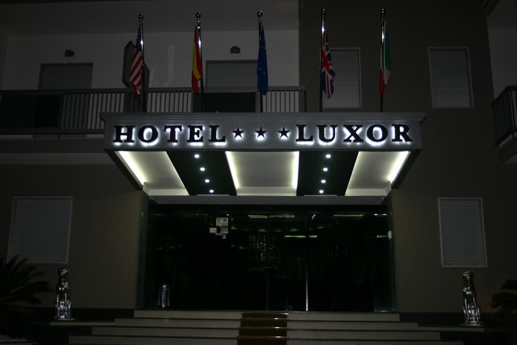 Hotel Luxor Casoria Eksteriør bilde
